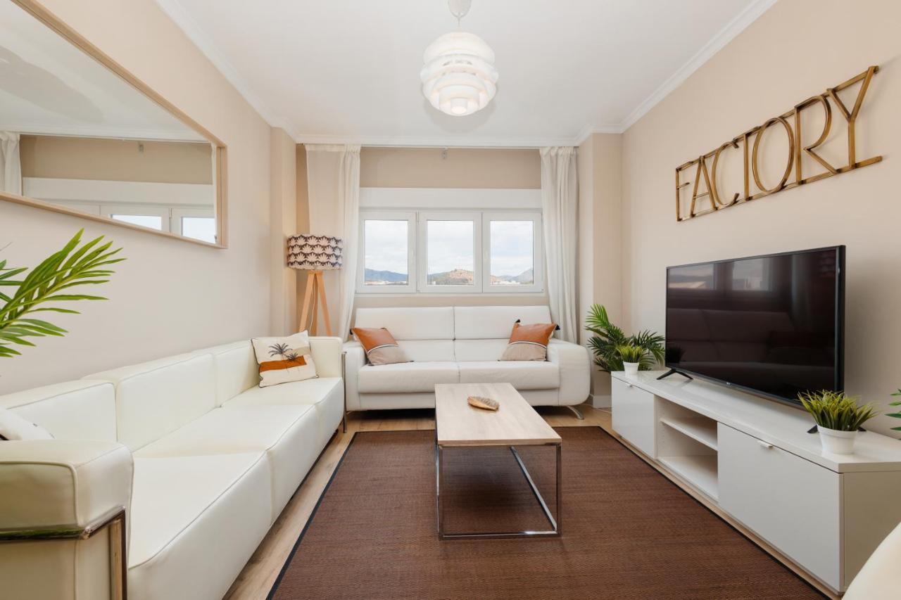 In The Historic Center Of Malaga, Very Close To The Beach And The Ave Train Station, With Private Parking Экстерьер фото