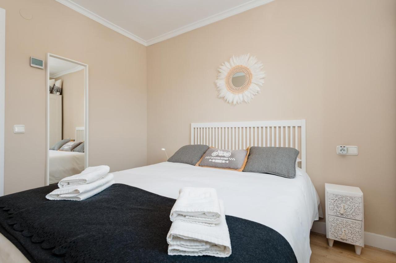 In The Historic Center Of Malaga, Very Close To The Beach And The Ave Train Station, With Private Parking Экстерьер фото