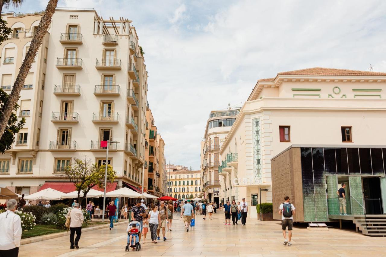 In The Historic Center Of Malaga, Very Close To The Beach And The Ave Train Station, With Private Parking Экстерьер фото